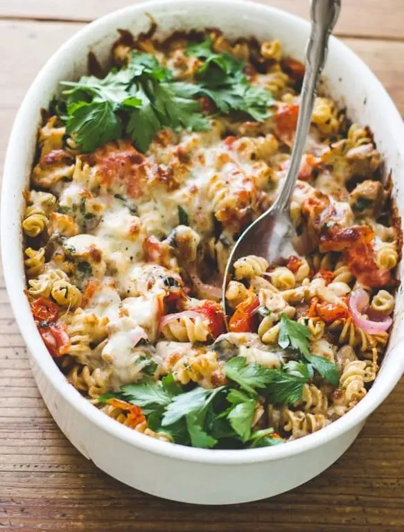 Mediterranean Chicken Thigh Pasta