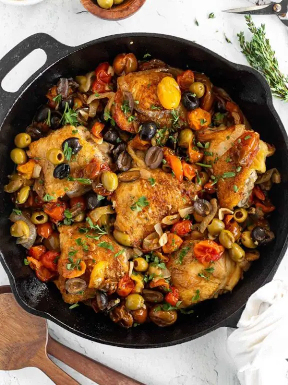 Mediterranean Chicken Thighs with Olives and Tomatoes