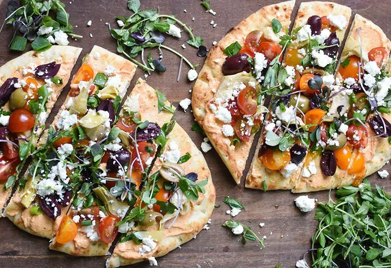 Mediterranean Flatbread with Feta and Olives