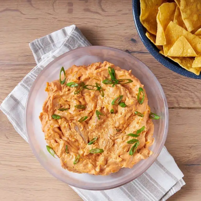 Microwaved Buffalo Chicken Dip