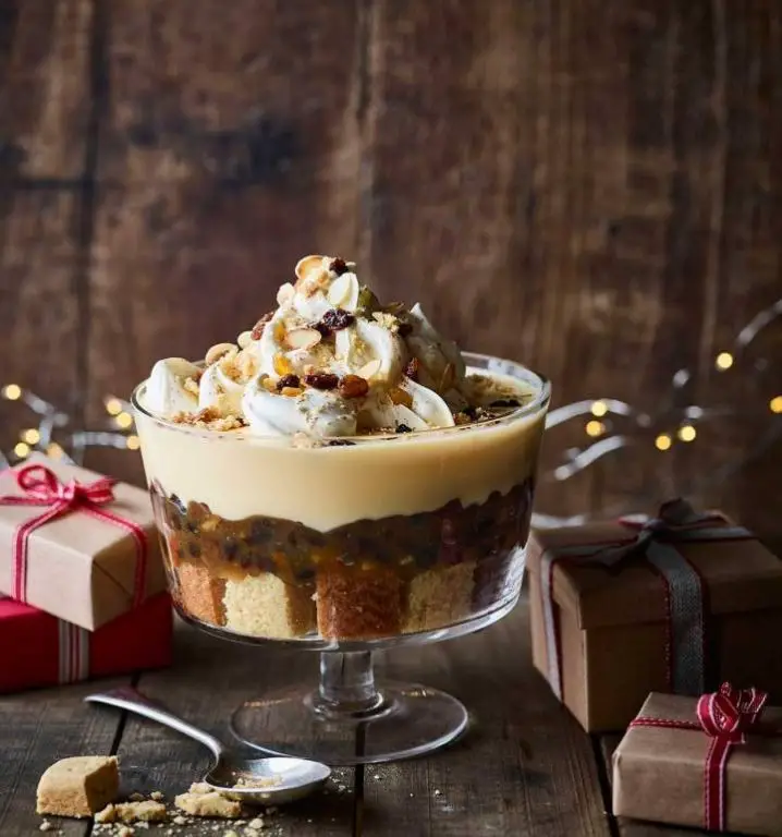 Mincemeat and Gingerbread Trifle