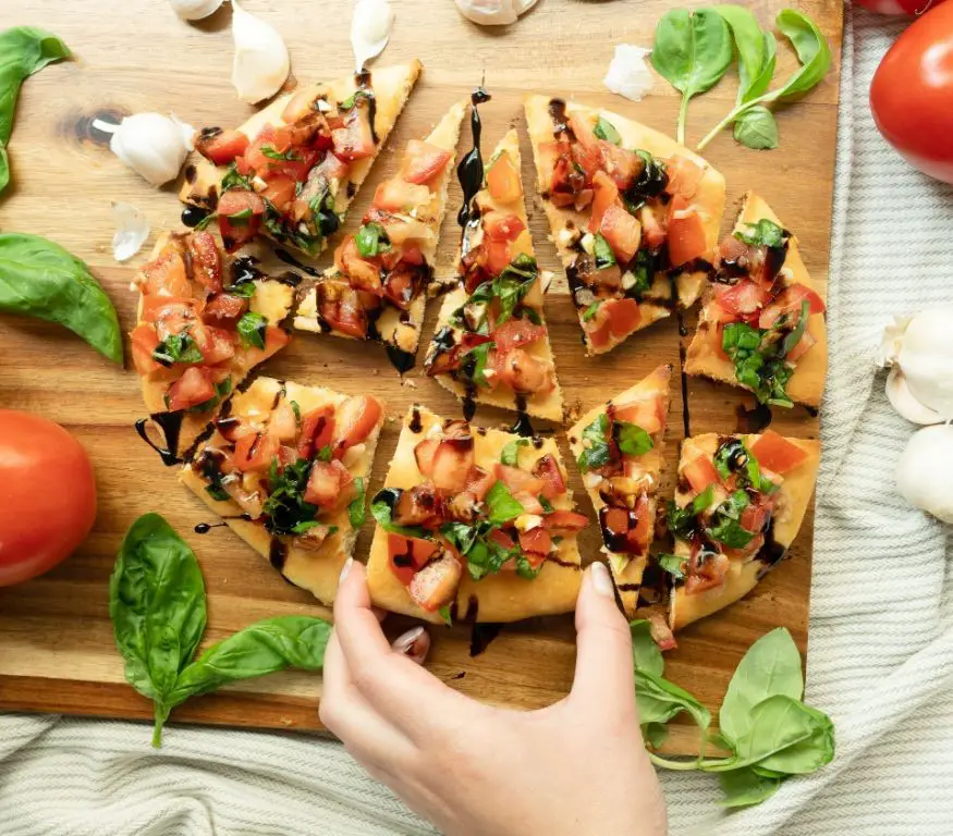 Mini Naan Bruschetta with Tomato Basil