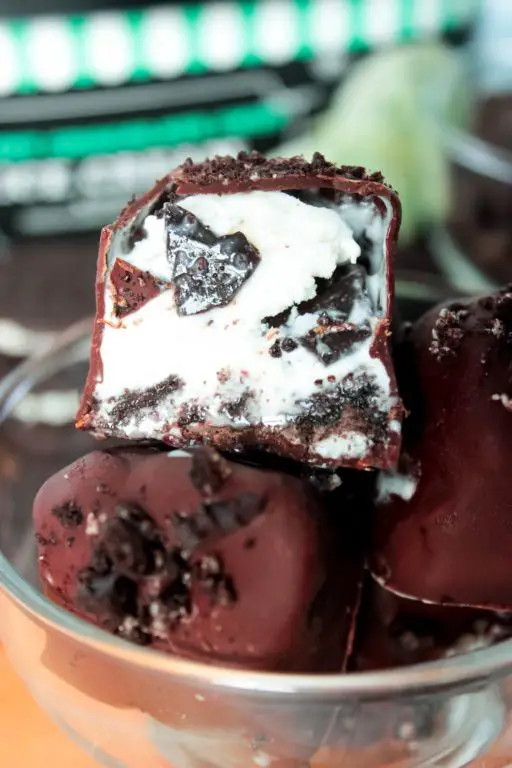 Mint Chocolate Chip Ice Cream Bites