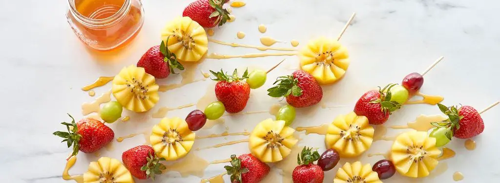 Mixed Fruit Kabobs with Honey Drizzle
