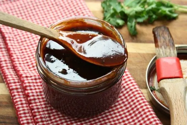Molasses and Brown Sugar Barbecue Sauce