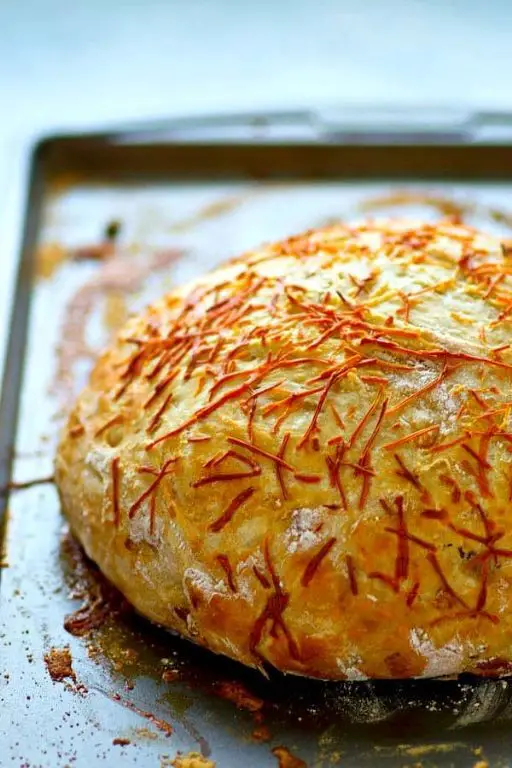 No Knead Cheese and Onion Bread