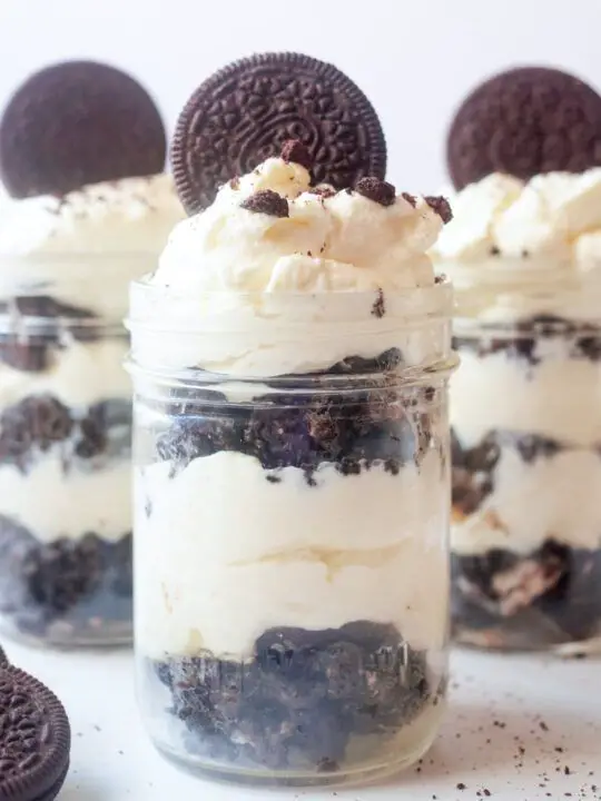 No-Bake Oreo Cheesecake in a Jar