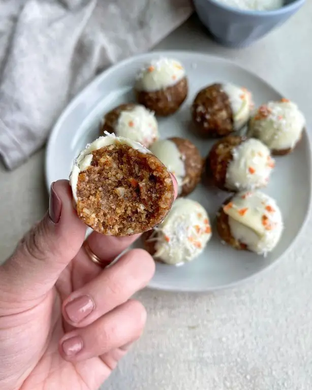 Oatmeal Carrot Cake Bites