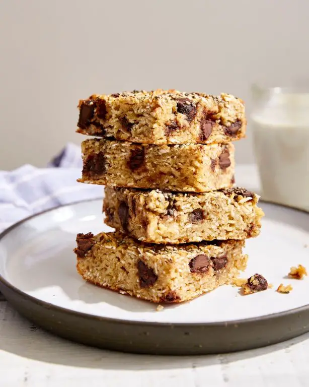 Oatmeal Raisin Chia Seed Bars