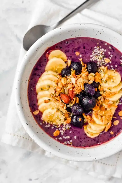 Okara and Blueberry Smoothie Bowl