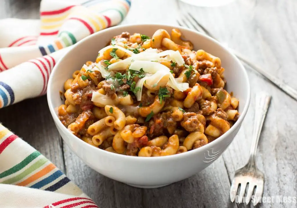 One-Pot Chili Mac with Ground Pork