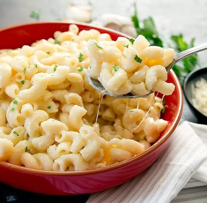 One-Pot Garlic Parmesan Mac and Cheese