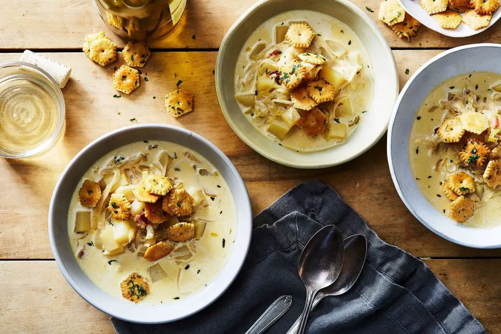 Onion Soup Oyster Crackers