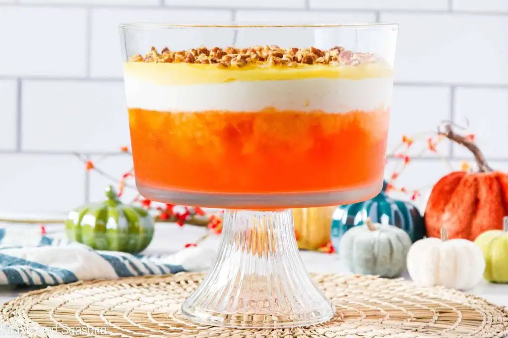 Orange Jello and Caramelized Banana Dessert