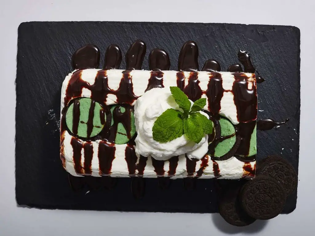 Oreo Mint Icebox Cake