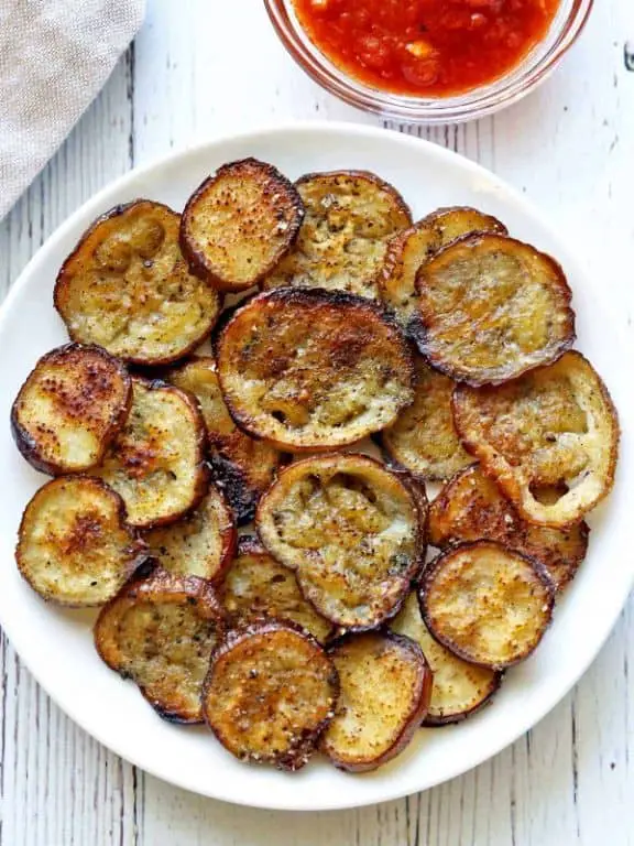 Oven-Baked Crispy Eggplant Chips