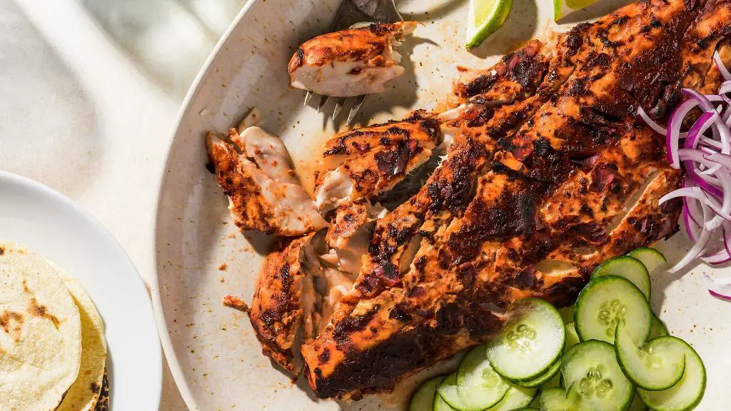 Pan-Seared Whole Red Snapper with Chili Lime Sauce