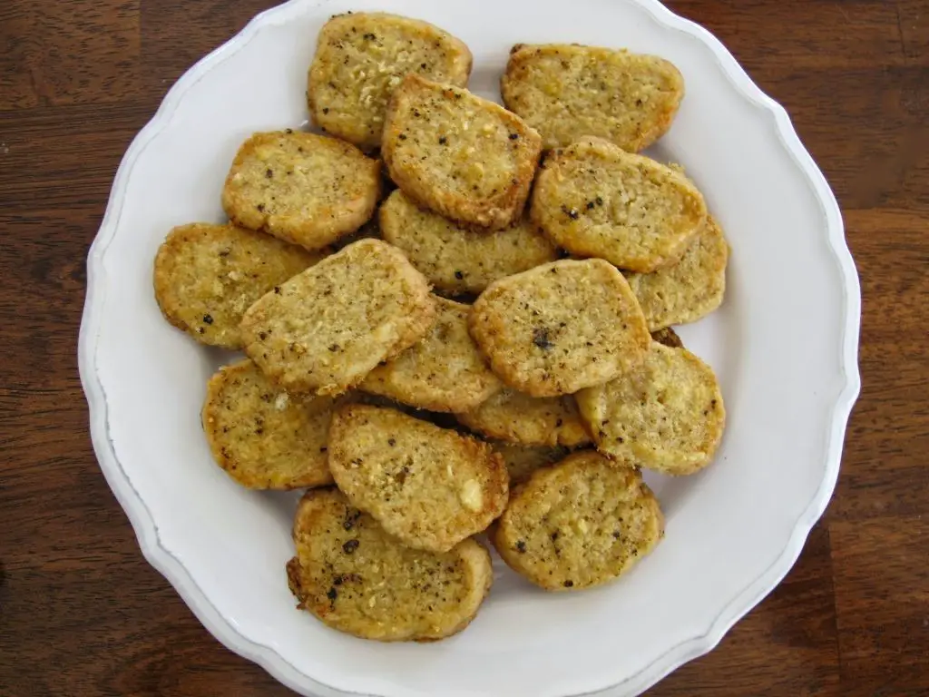 Parmesan and Black Pepper Crackers