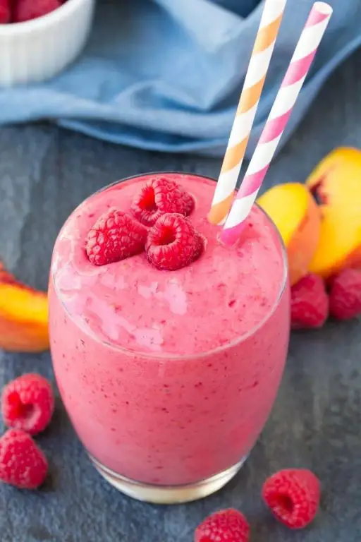 Peach Raspberry Yogurt Smoothie