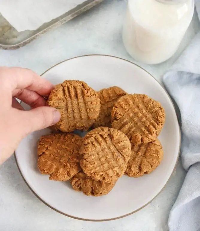 Peanut Butter Cookies with Coconut Sugar