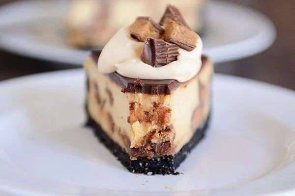 Peanut Butter Cup Cheesecake