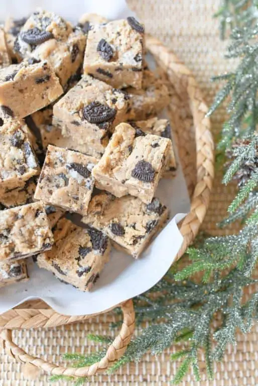 Peanut Butter Fudge with Crushed Oreos