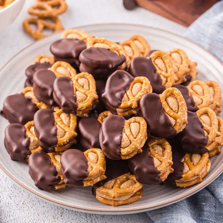 Peanut Butter Pretzel Bites