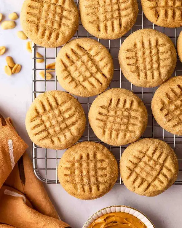Peanut Butter Vegan Christmas Cookies