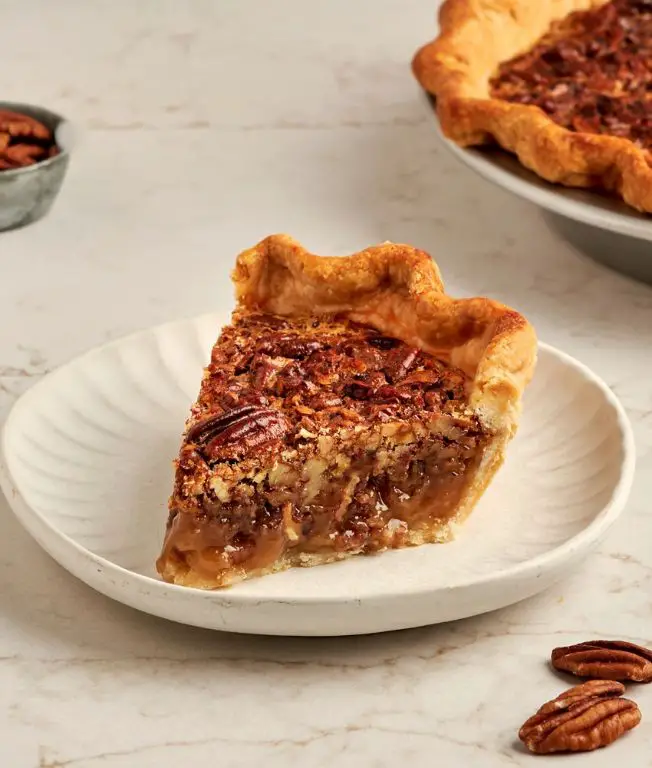 Pecan Pie with Bourbon Glaze