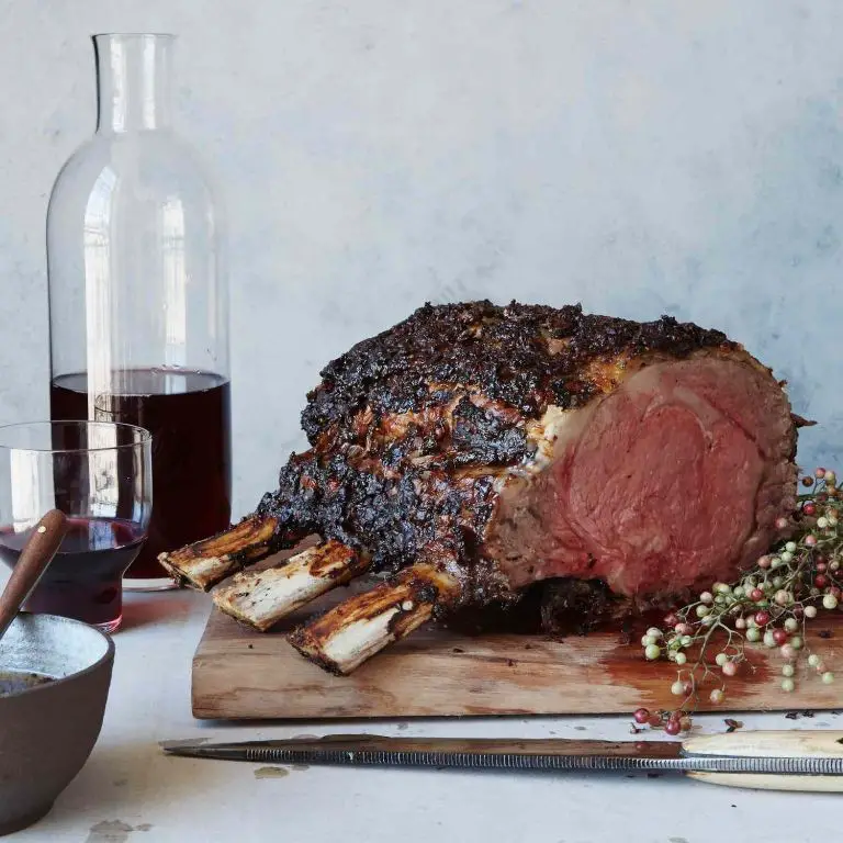 Peppercorn Crusted Beef Rib Roast