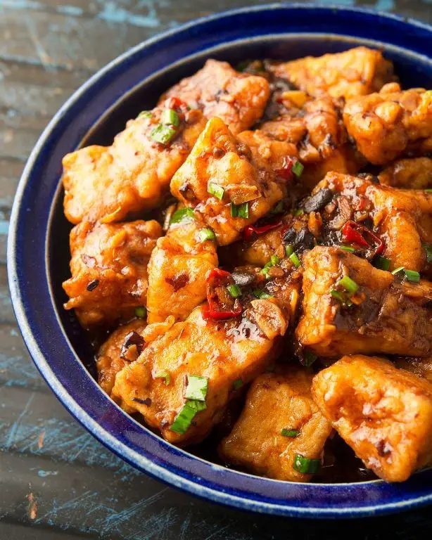 Perch Stir-Fry with Garlic and Ginger