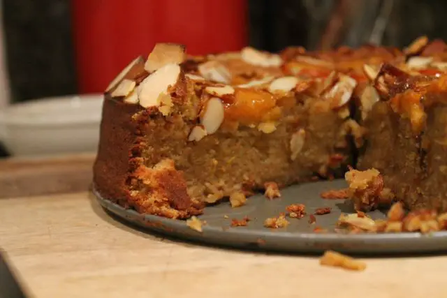 Persimmon and Almond Cake