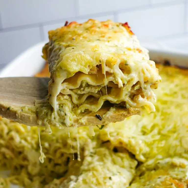 Pesto Chicken Lasagna Rolls