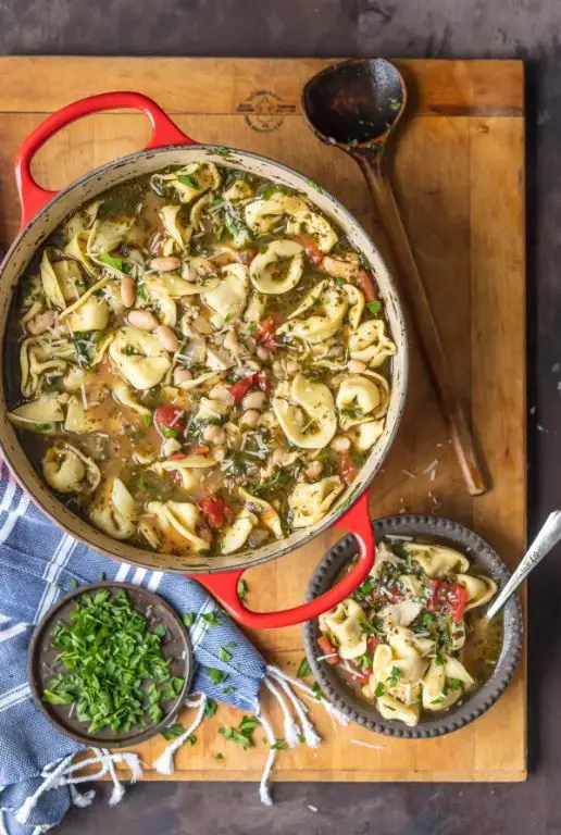 Pesto Chicken Tortellini Soup
