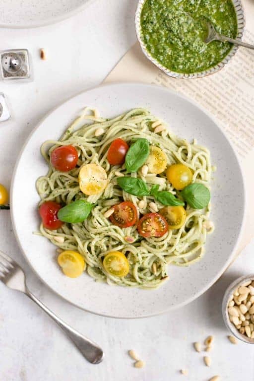 Pesto Pasta with Cherry Tomatoes