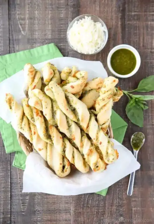 Pesto Swirl Breadsticks