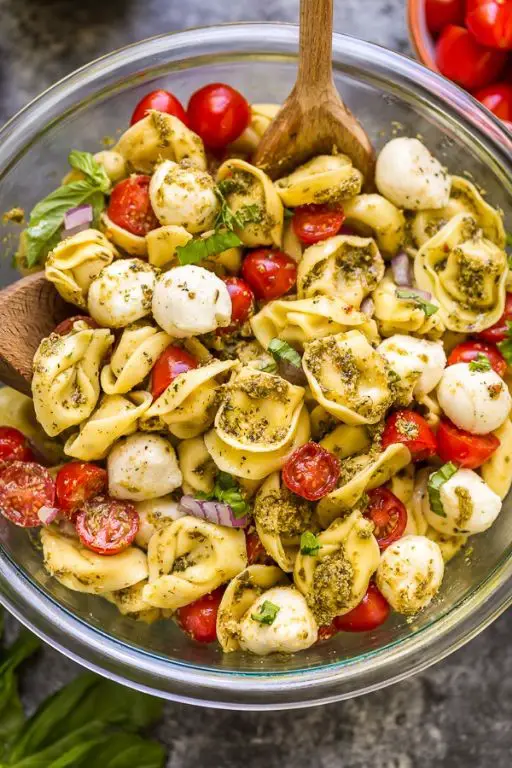 Pesto Tortellini Salad with Cherry Tomatoes