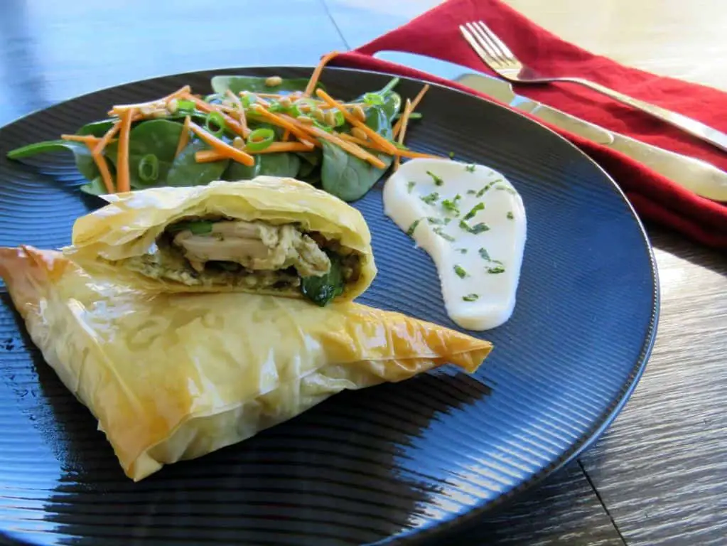 Phyllo-Wrapped Chicken and Pesto Bundles
