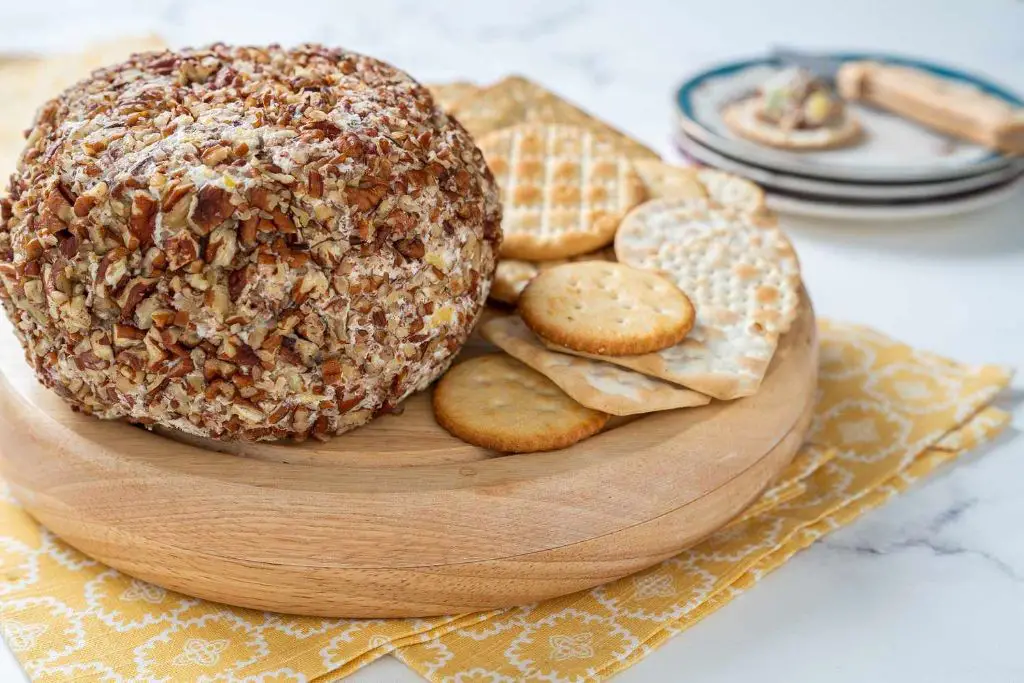 Pineapple Cheeseball with Almonds and Honey