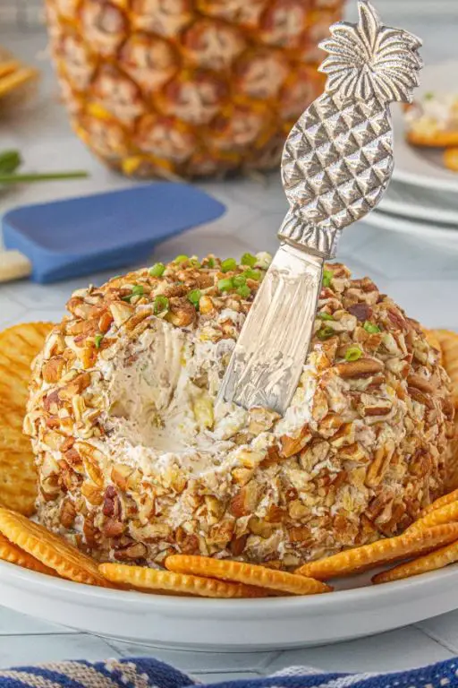 Pineapple Cheeseball with Curry and Cashews