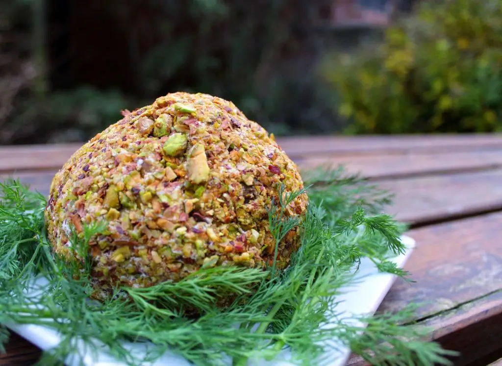 Pineapple Cheeseball with Feta and Sun-Dried Tomatoes