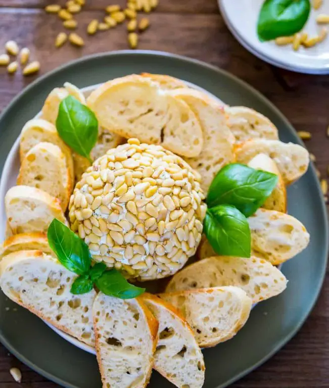 Pineapple Cheeseball with Pine Nuts and Basil