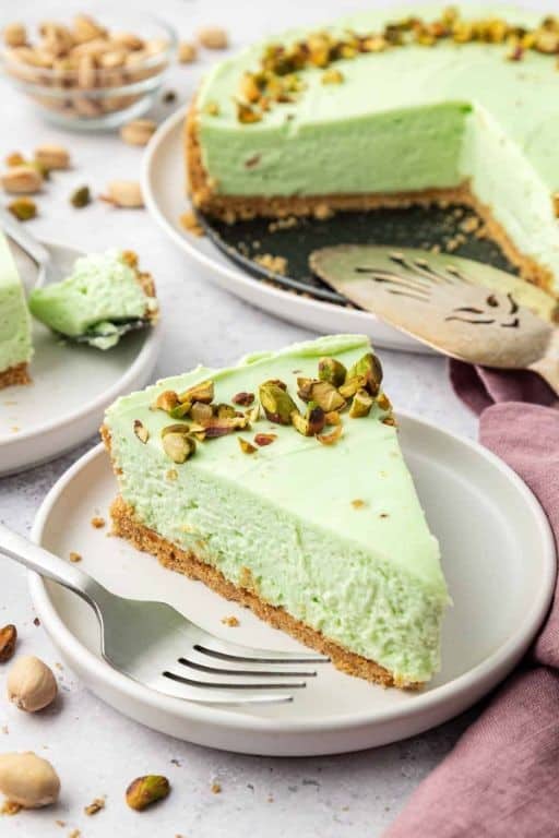 Pistachio No-Bake Cheesecake