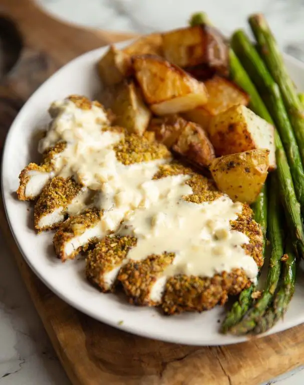Pistachio-Crusted Chicken with Honey Drizzle
