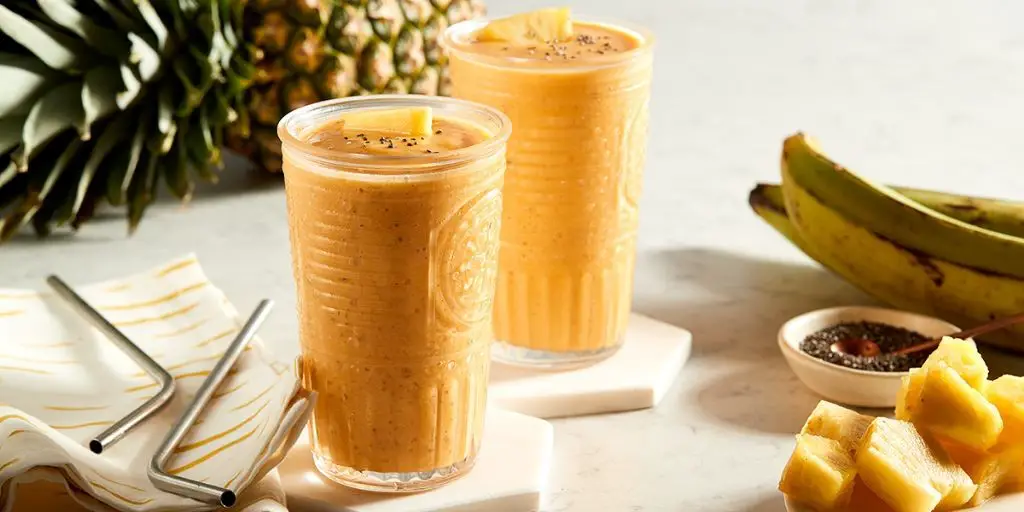 Plantain and Pineapple Smoothie