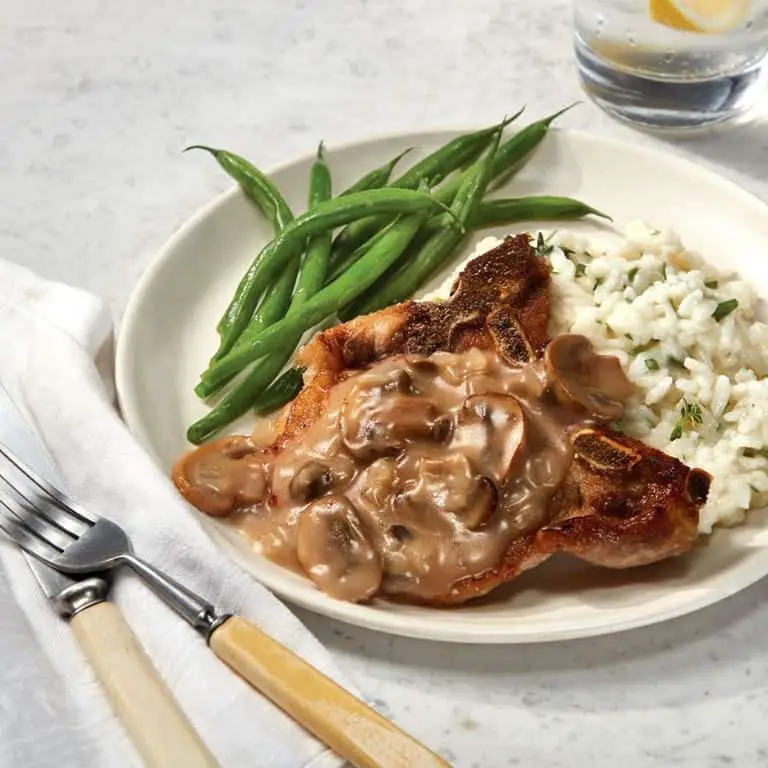 Pork Chops with Mushroom and White Wine Sauce