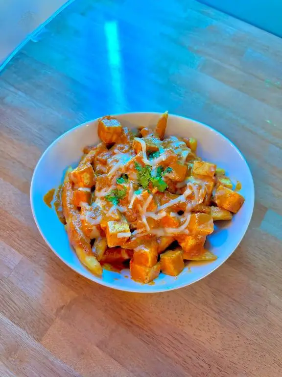Poutine with Curry Sauce and Paneer Cheese