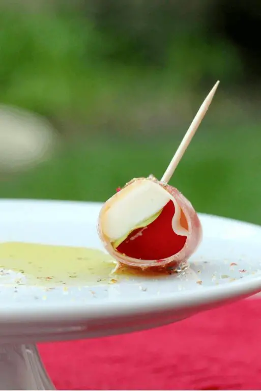 Prosciutto and Sun-Dried Tomato Stuffed Cherry Tomatoes