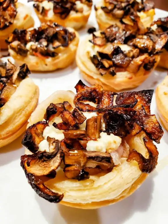 Prosciutto-Wrapped Mushroom Tartlets