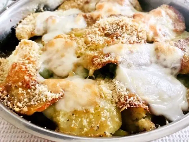 Provolone Cheese and Potato Gratin